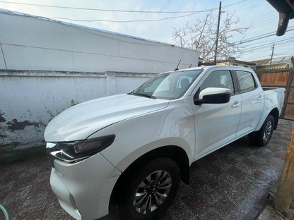Camioneta Mazda BT-50, 2022 - Blanco, 4x4, FULL, Automática, 55.000 kms