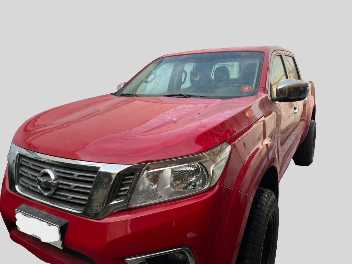Camioneta Nissan NP300, 4x4   2016, FULL, mecánica, 165.000 kms
